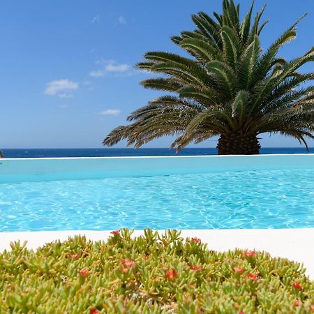 Sol Eterno - Luxury Aparmtent With Direct Oceanview And Extra Services Costa Teguise Exteriör bild