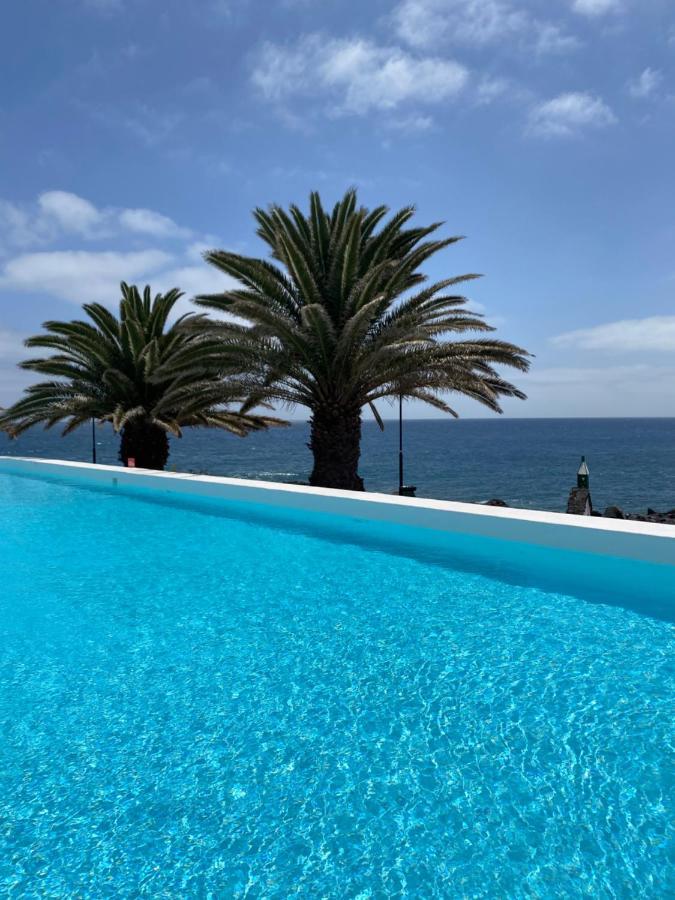Sol Eterno - Luxury Aparmtent With Direct Oceanview And Extra Services Costa Teguise Exteriör bild